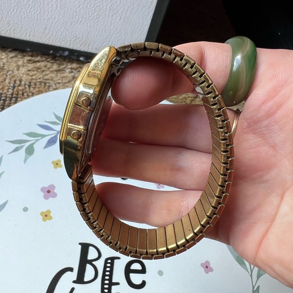 Timex Indiglo Digital Men Gold Tone Alarm Chrono Quartz Watch. - Picture 5 of 15